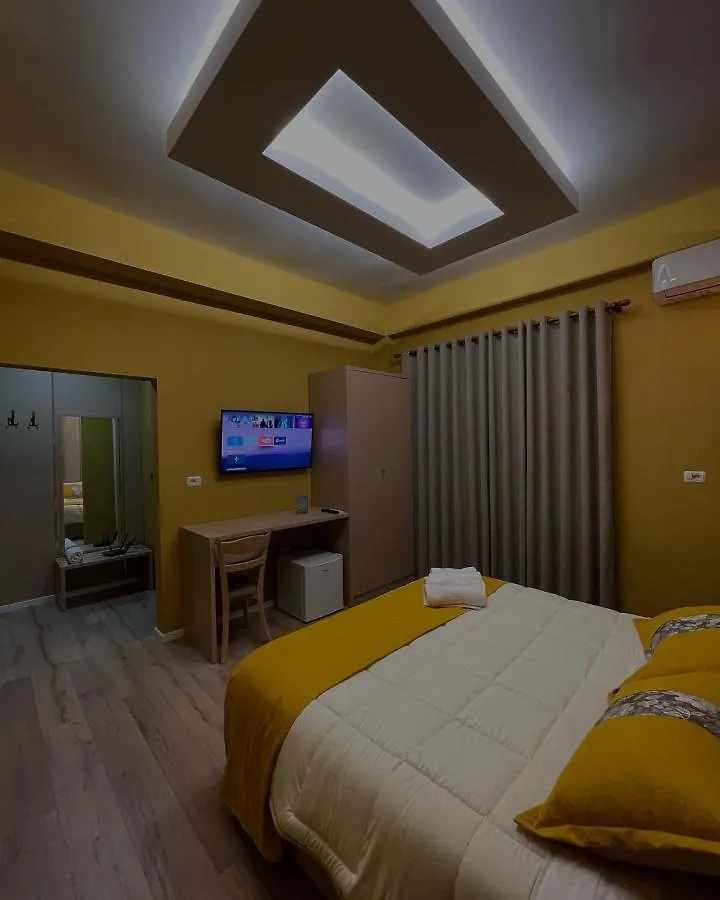 Hotel Xhelili Cerrik 3*,  Albanien